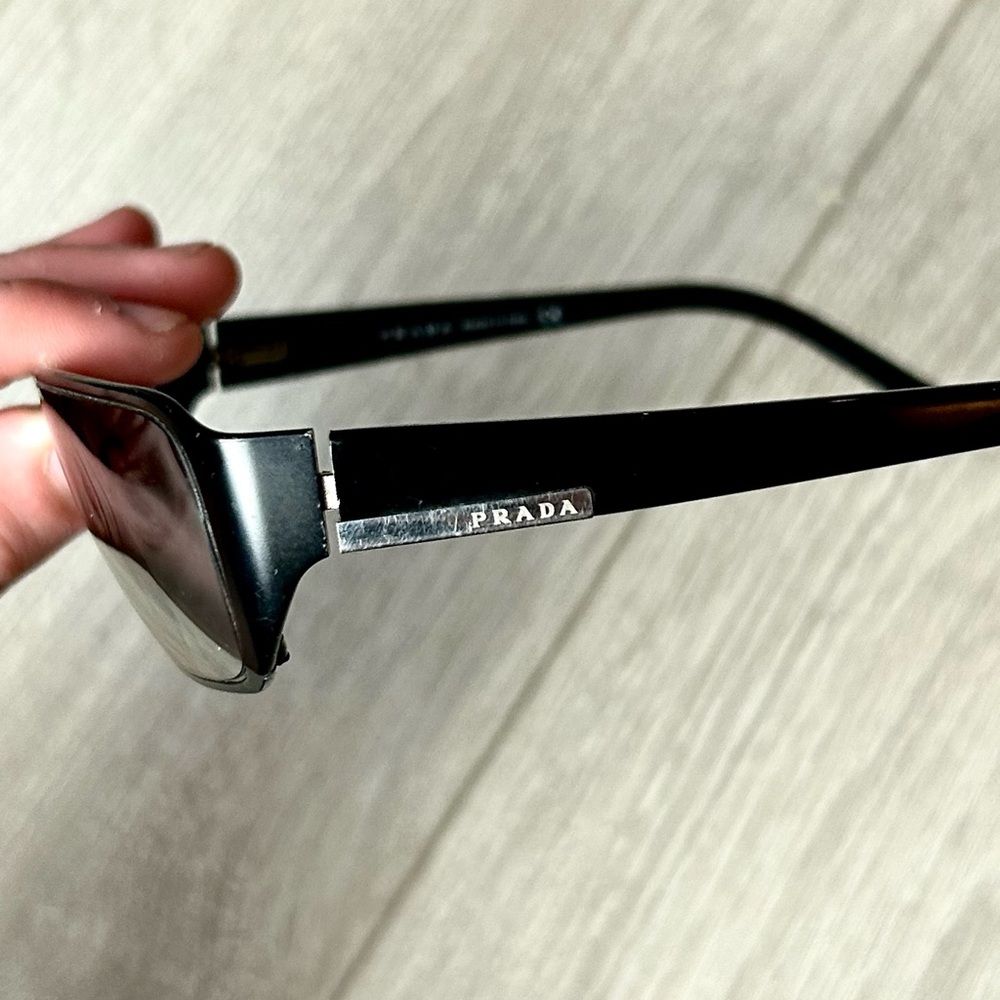 PRADA SUNGLASSES - Picture 3 of 7